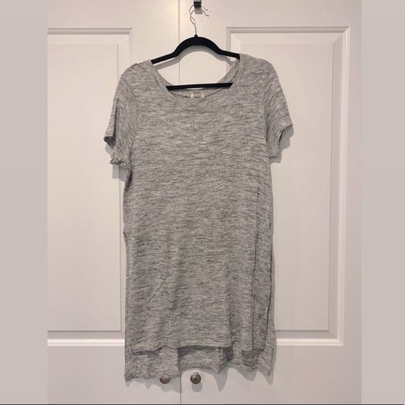 Light Knit Grey Tunic - Picture 1 of 3